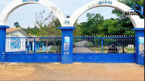 The Welcome to AKISSS school gate